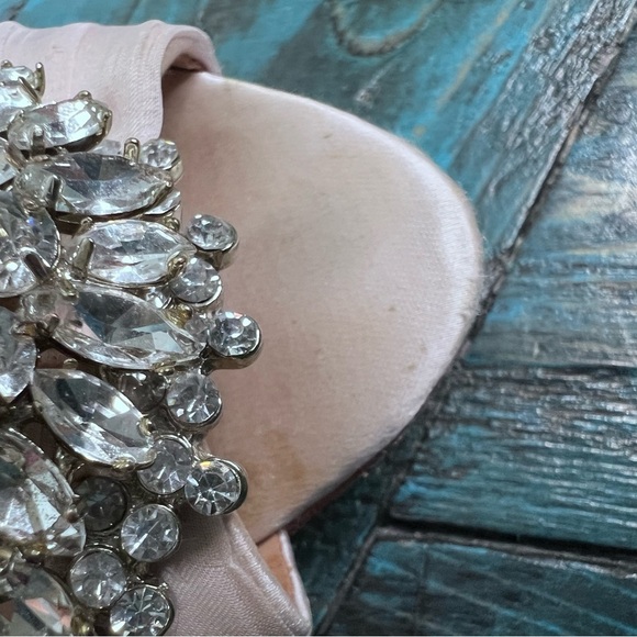 Badgley Mischka Caitlin Pump Size 7:5 - Picture 16 of 16